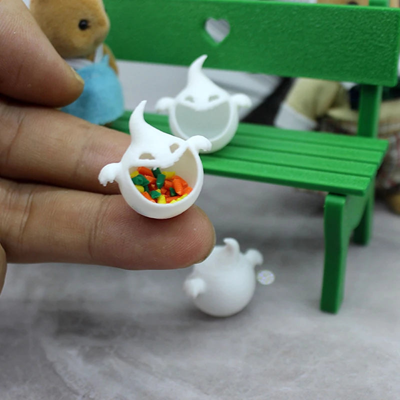 Miniature Dollhouse Scene Small Ornaments