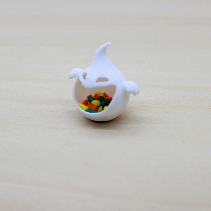 Miniature Dollhouse Scene Small Ornaments