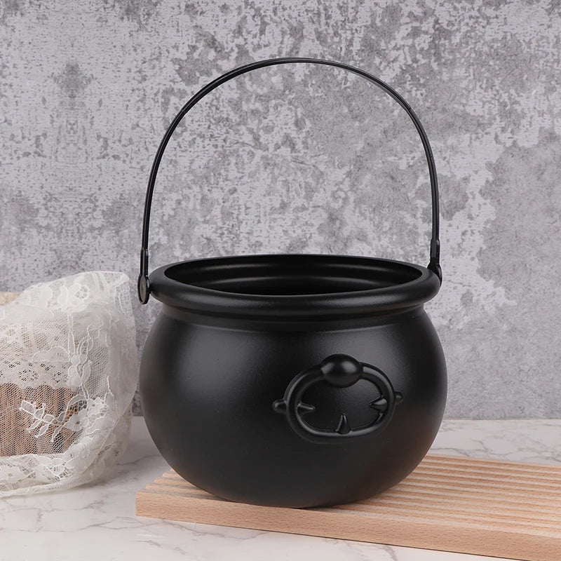 Large Wizard Witch Cauldron