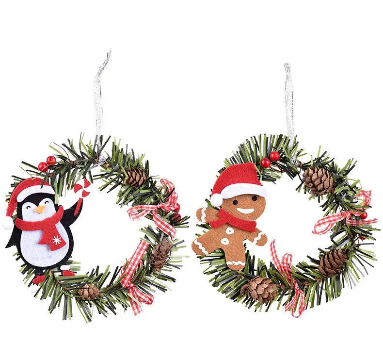 Adorable 15cm Mini Christmas Wreath - Elegant Seasonal Decor