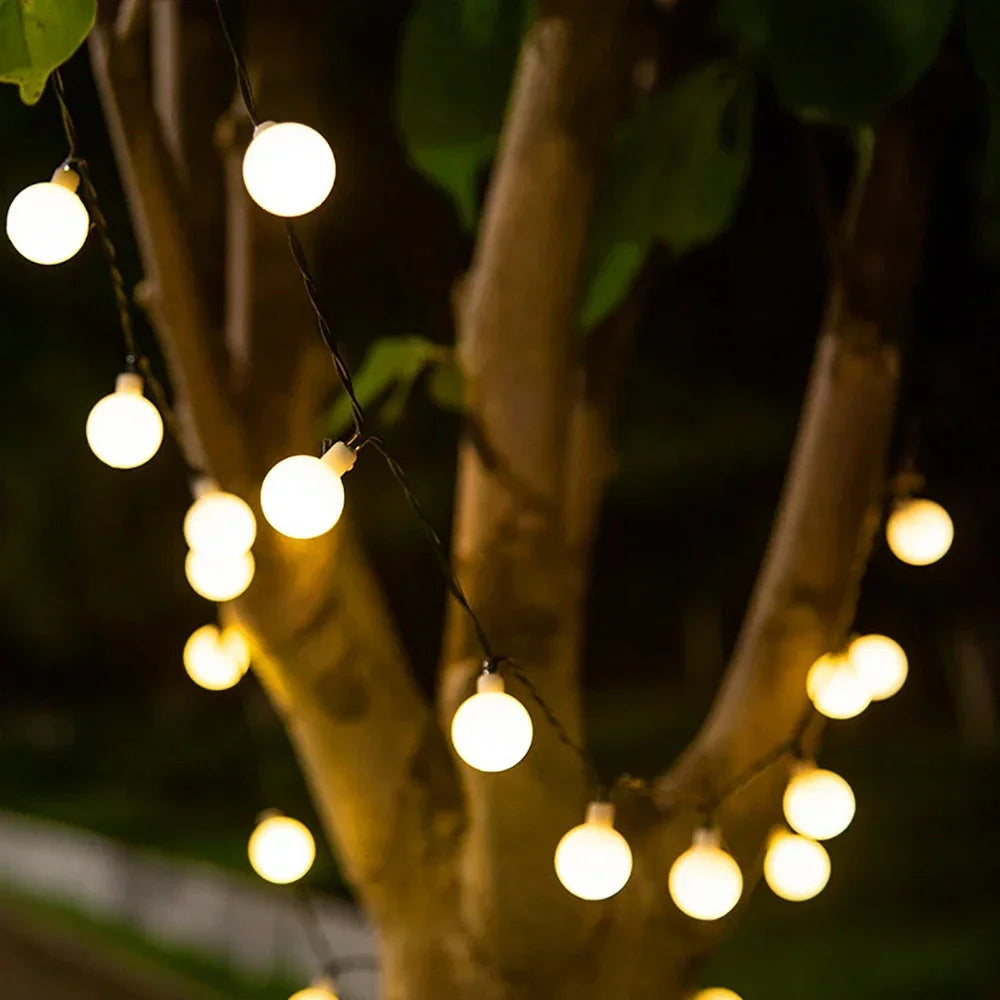 Frosted Globe Solar String Lights Outdoor Fairy Light