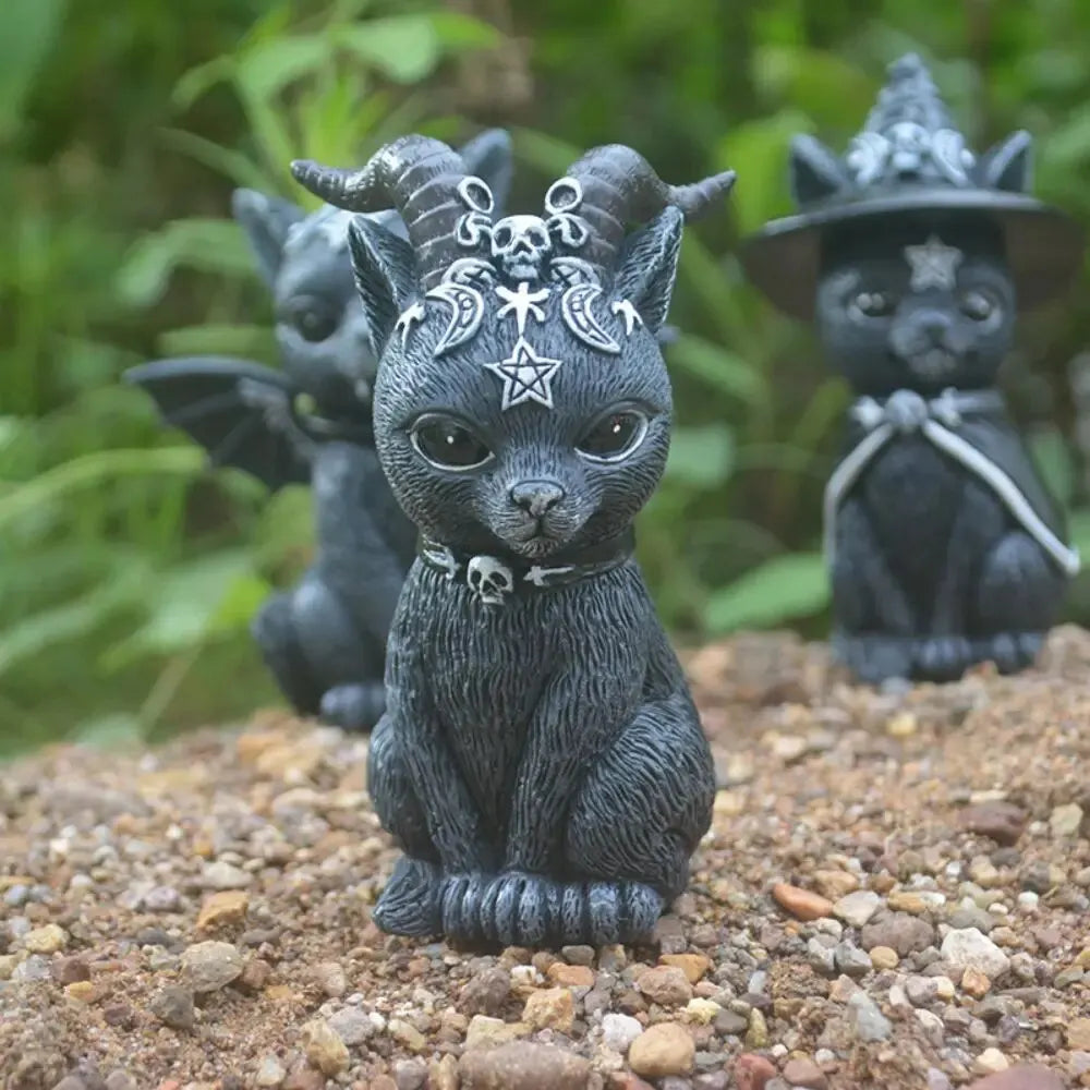 Outdoor Witch Cat Garden Statue