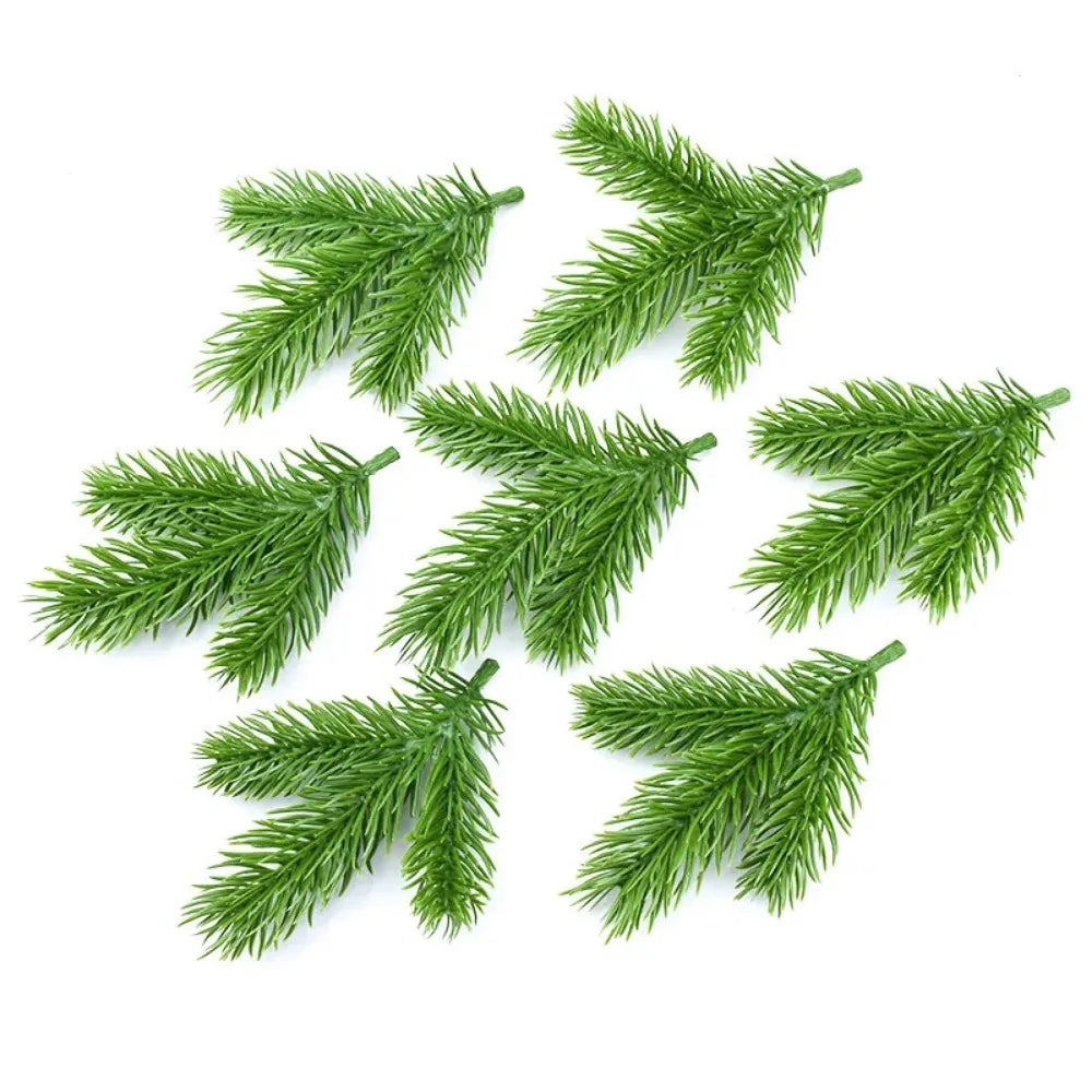 Artificial Pine Branches Christmas Wreath - Elegant Seasonal Decor