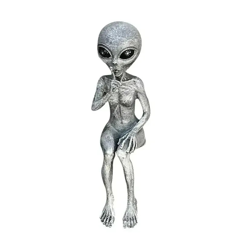 Funny Resin Alien Statue Outdoor Garden
