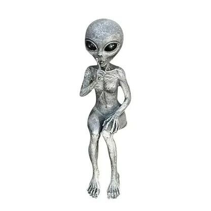 Funny Resin Alien Statue Outdoor Garden