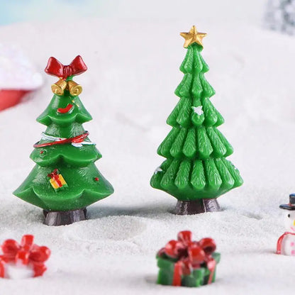 Mini Christmas Tree Couple Figurines