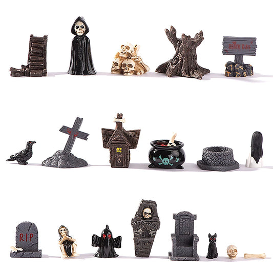 Resin Ghost Skull Tombstone Miniature Figurines