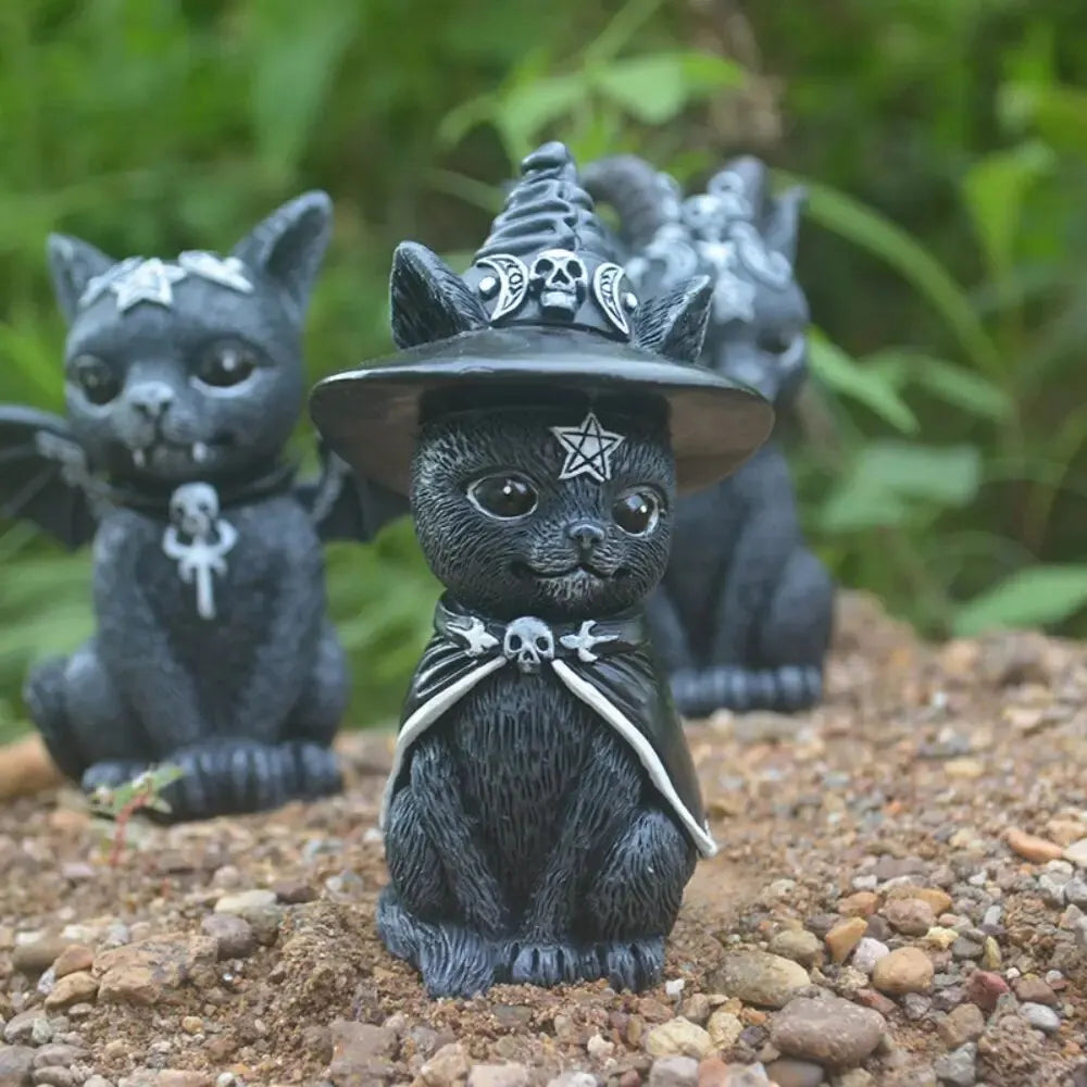 Outdoor Witch Cat Garden Statue