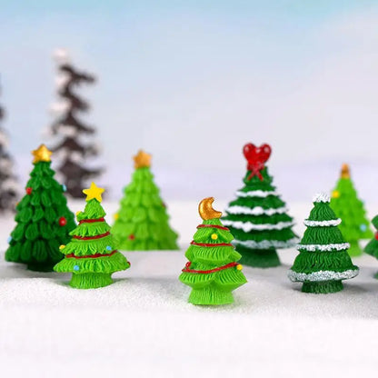 Mini Christmas Tree Couple Figurines