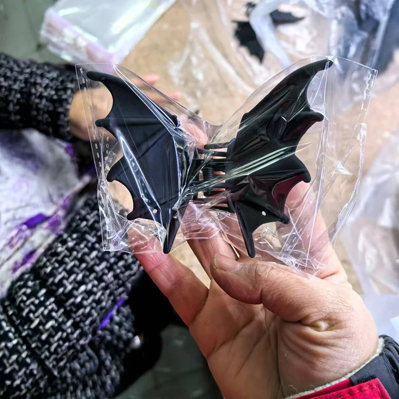 1 Piece Halloween Hair Accessories Metal Bat
