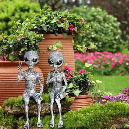 Funny Resin Alien Statue Outdoor Garden