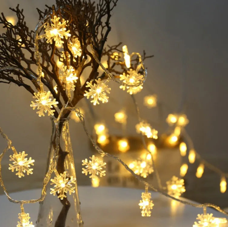 1.5/3m String Light - Snowflake Battery Powered Garland